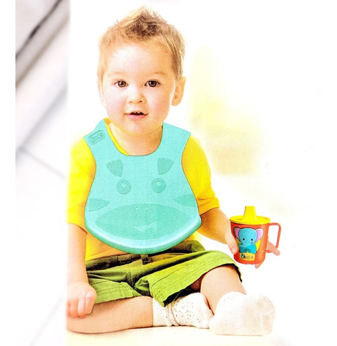 Imagen 4 de 5 de Babero Flexible Para Comer + Vaso Taza Con Pico 2 En 1 Bimbi