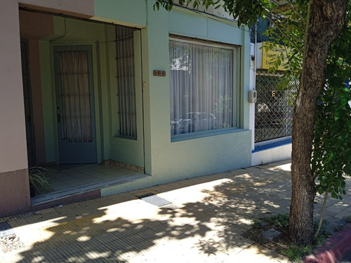 Excelente Oportunidad Para Inversores!! Casa/apartamento En Centro De Salto