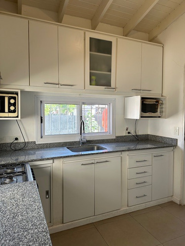 Casa En Venta 4 Ambientes Con Playroom