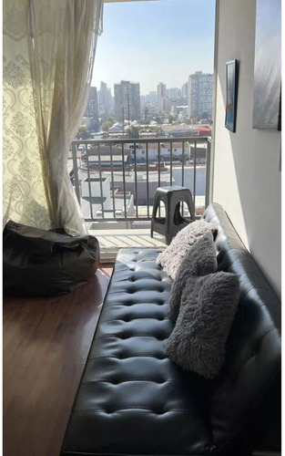 Departamento En Venta De 2 Dorm. En Santiago