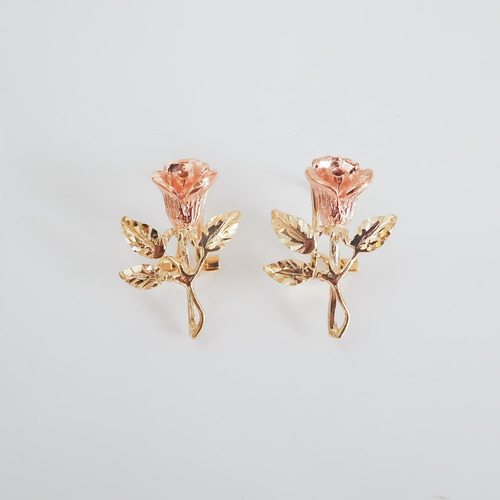 Amor Eterno - Broqueles Rosa Flor / Aretes Oro Sólido 10k