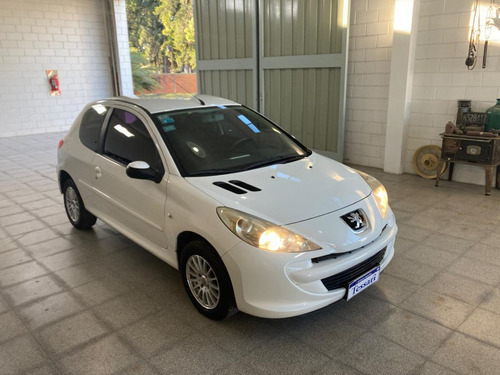Peugeot 207 1.4 Active 75cv