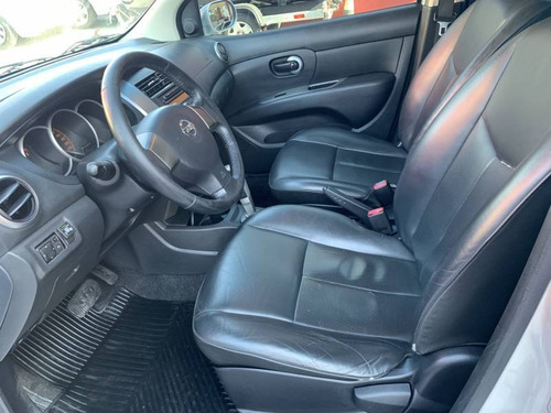 Imagem 7 de 9 de Nissan Livina X-gear Sl/x-gear 1.8 16v