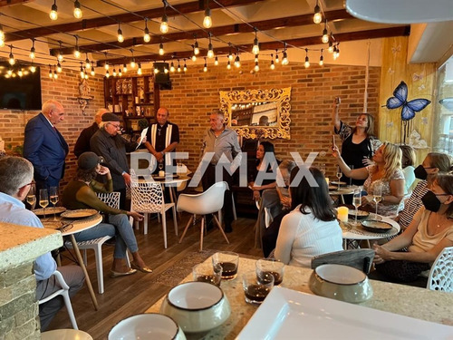 Venta Fondo De Comercio Restaurant 34mts/2b
