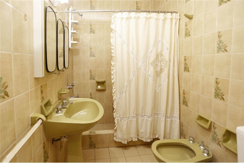 Imagen 26 de 30 de Venta Casa 6 Ambientes Pileta Jardin Haedo Moron