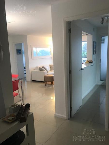 Jardines De La Sierra, 2 Dorm, 2 Baños , Cocina Americana, Balcón, Garage En Sub Suelo