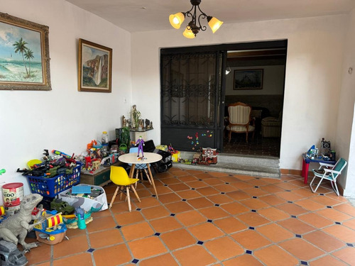 Se Vende Casa En San Antonio De Los Altos