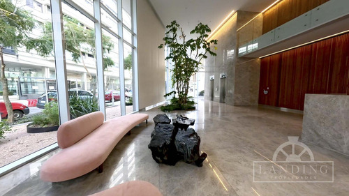 Departamento Con Increíbles Vistas Al Río En Piso 15 En Alquiler