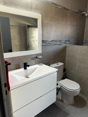 Casa 4 Ambientes En Venta