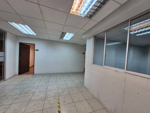 (ofi) Edificio Oficinas Habilitado Bandera