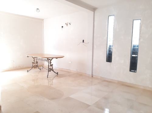 Imagen 8 de 20 de Townhouse En Residencias River Side Village, Campo C De Ferrominera