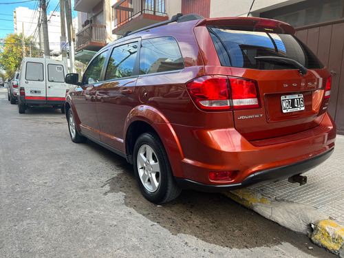 Dodge Journey 2.4 Sxt Atx Techo 3filas