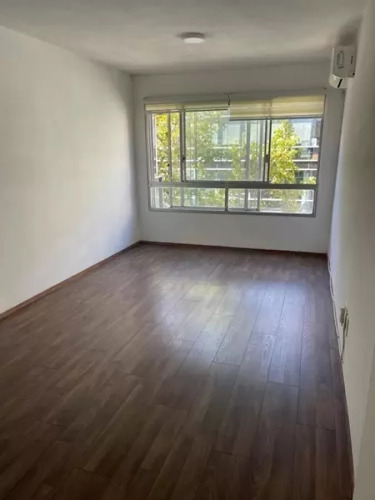 Apartamento De 1 Dormitorio En Centro Muy Buen Estado