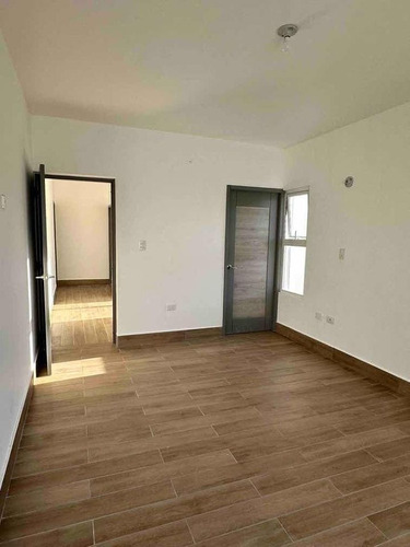 Villa De 4 Habitaciones En Venta En Juan Dolio
