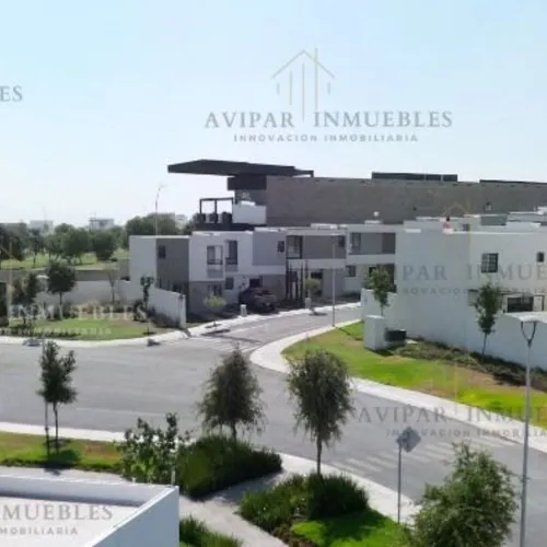 Casa En Venta En Paseos De Zakia Pte. 3900, Privada Alhandra Residencial, Querétaro. Met107