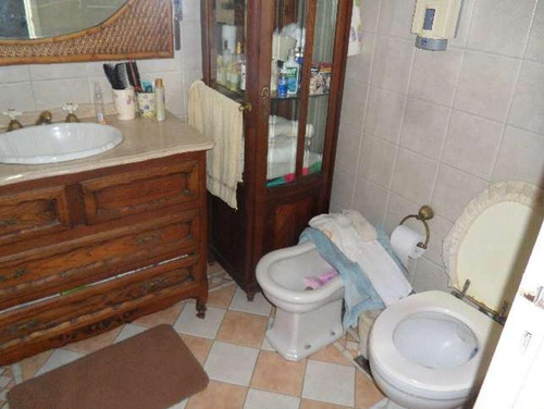 Imagen 11 de 14 de Excelente Casa Cercana A La Estación Ramos Mejía