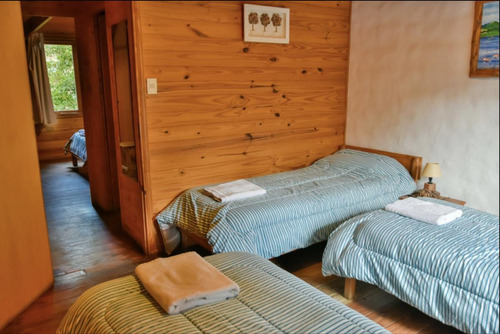 Complejo De 5 Cabañas Turísticas Con Pileta Climatizada - San Martin De Los Andes
