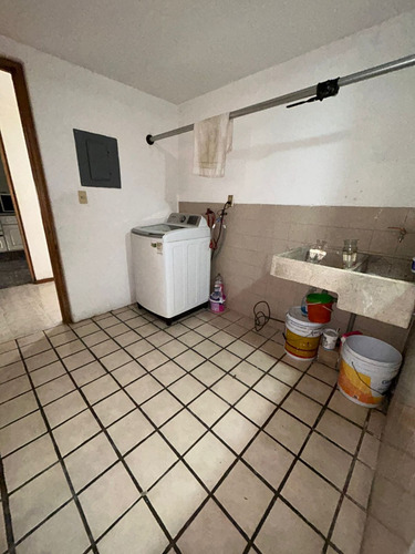 Casa En Venta En Lomas De Valle Escondido