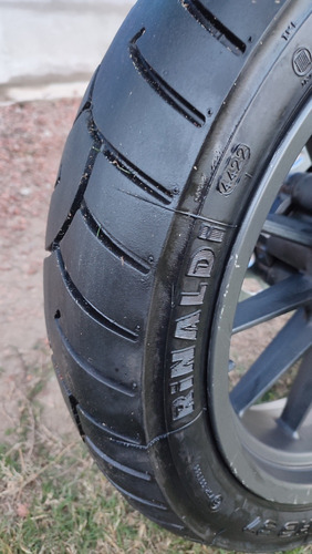 Imagen 21 de 25 de Benelli Tnt 300