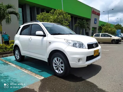 Daihatsu Terios 1.5 Okii Black & White