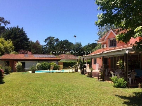 Casa 2 Dormitorios, Country, Punta Del Este-ref:449