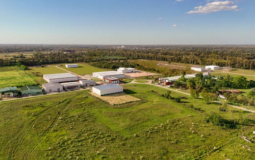 Lote En Polo Industrial Financiado.