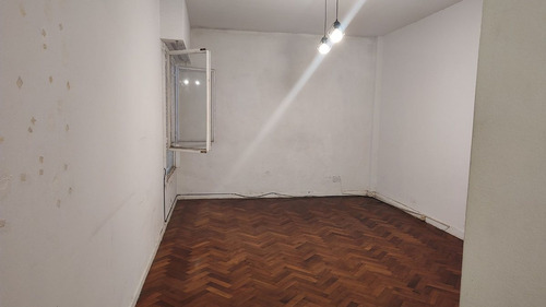 Venta Depto 2 Ambientes Floresta Zona Comercial