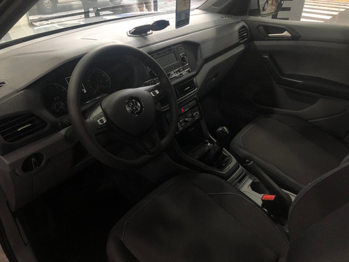 Volkswagen T-cross Trendline 1.6 Msi Manual // Pestelli