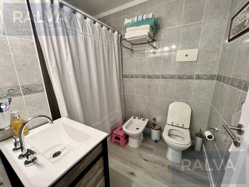Imagen 23 de 30 de Casa 7 Ambientes - Jardin - Parrilla - Villa Adelina