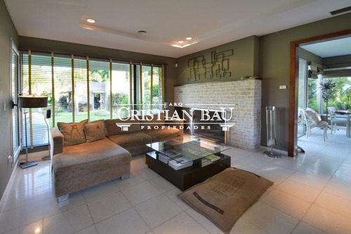 Casa En Venta Ubicado En San Diego, Francisco Álvarez, Moreno