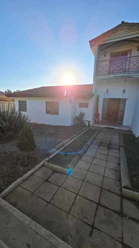 Broker Los Pinos 4d-4b-estacionamientos- Patio Casa En Arri