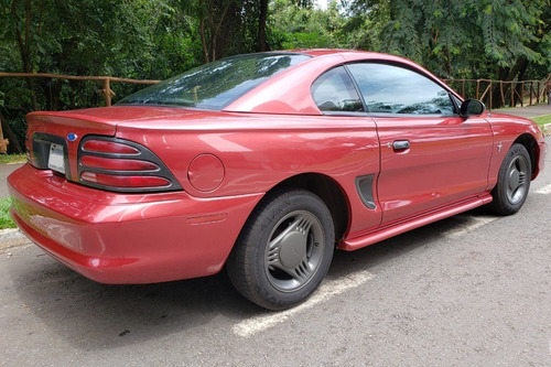 Imagem 9 de 11 de Ford Mustang V6 - 1994 94 - Completo