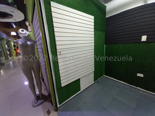Imagen 7 de 11 de Eloisa Mejia Rentahouse Vende Local Comercial En El Centro De Valencia 22-18163