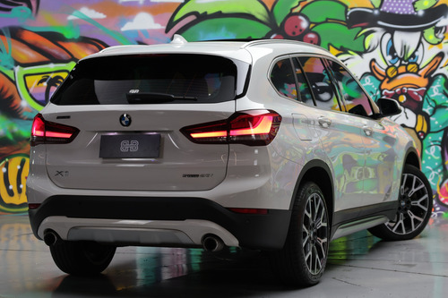 BMW X1 2.0 Sdrive20i X-line Active Flex 5p