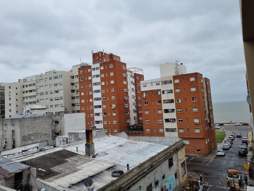 Imagen 2 de 6 de Apartamento -estrena Monoambiente Frente C/vista Lateral Al Mar. 1 Cuadra De Rambla Sur. Vivienda Promovida!!