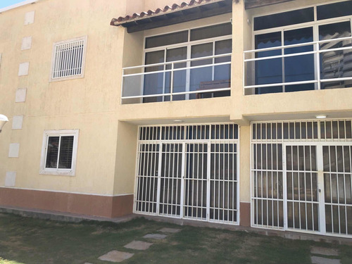 Imagen 8 de 11 de Costa Azul - La Marina Villages