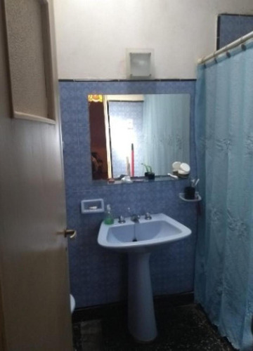 Ph En Venta - 4 Dormitorios 2 Baños - Villa Lynch