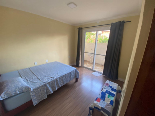 Casa Sobrado Com Excelente Espaço E Conforto