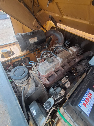 Autoelevador Cat Dp70 7tn C/desplazador/posicinador Cabinado