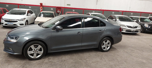 Volkswagen Vento Luxury 2.5 Tip Tronic 2016