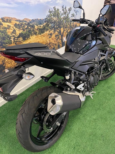 Z400 Preta 2021 - Imperdível