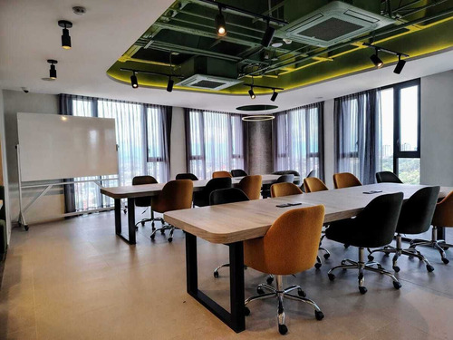 Estudio Amueblado, Con Amenidades