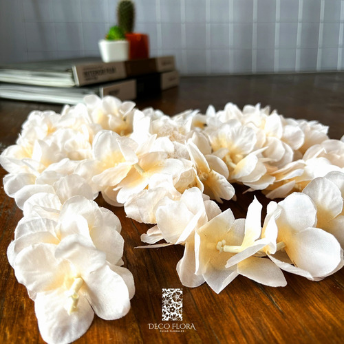 Deco Flora/wisteria Hawaiana Artificial/paquete 5pz De 2m
