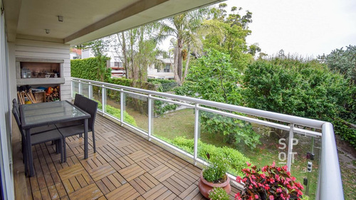 Imagen 11 de 20 de Divino Apartamento En Punta Gorda