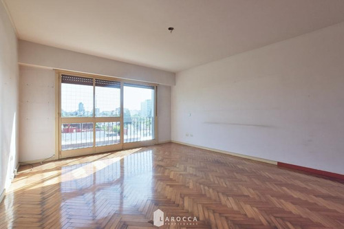 Imagen 3 de 11 de 3 Amb Balcon Con Vista Abierta Y Lavadero