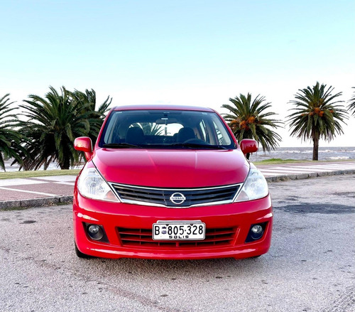 Nissan Tiida Full