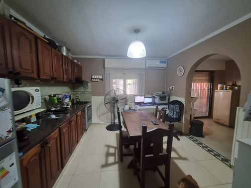 Venta Casa 4 Amb Garage Pileta Quincho R.calzada