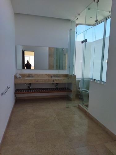 Imagen 18 de 30 de Penthouse En Renta Av De Los Poetas $59,000