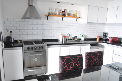 Imagen 15 de 30 de Moderna Casa En Banfield Este C/quincho Y Pileta