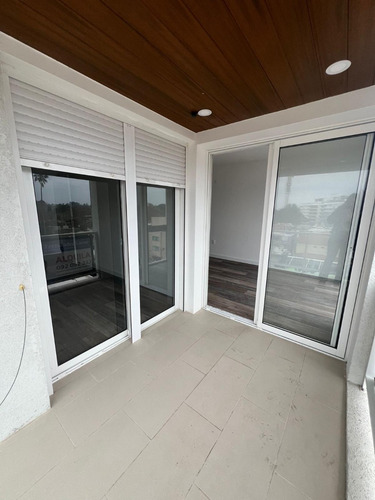 Venta Departamento 1 Dormitorio En Centro De Atlántida